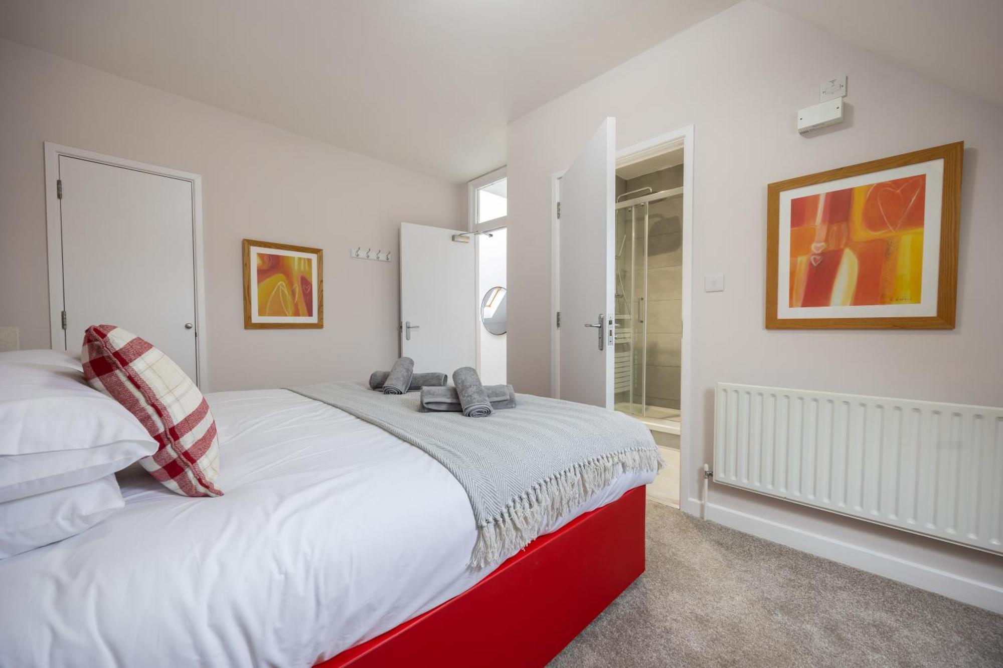 Stunning 3Br, Free Parking, Near Town Center, Long Term Discoun Daire Reading Dış mekan fotoğraf